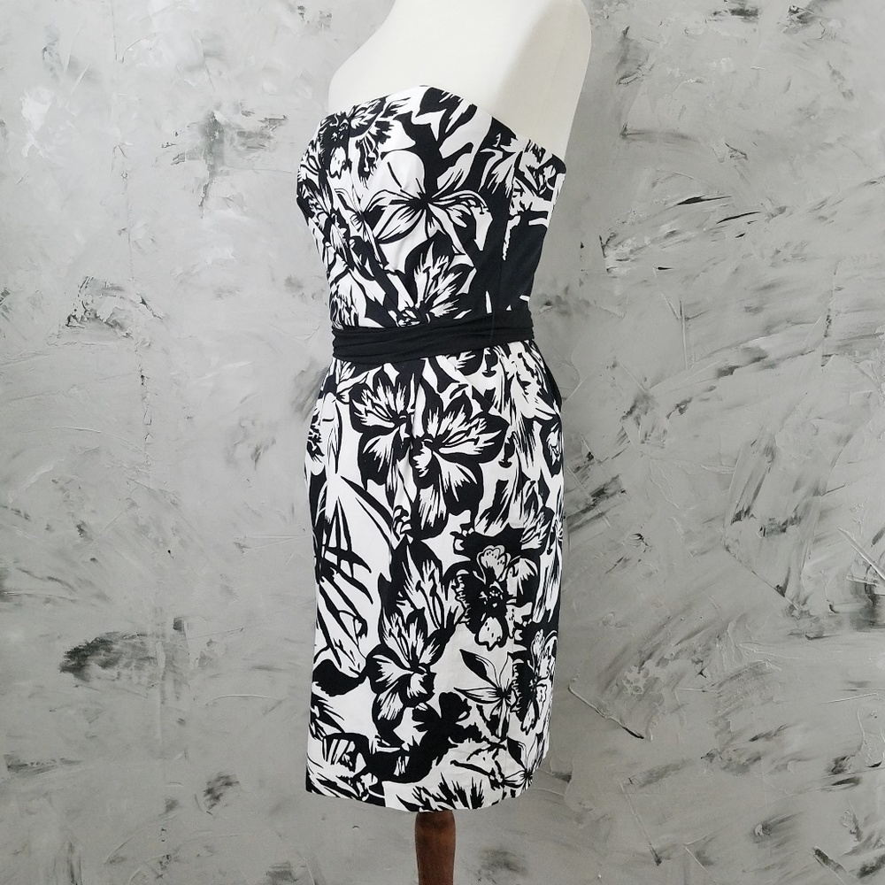 WHBM  Black & White Strapless Cocktail Dress - Picture 2 of 8